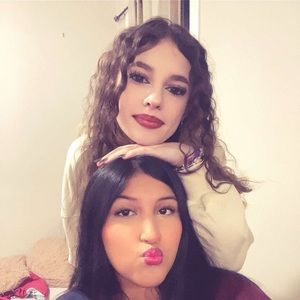 Meet your Posher, Leanna